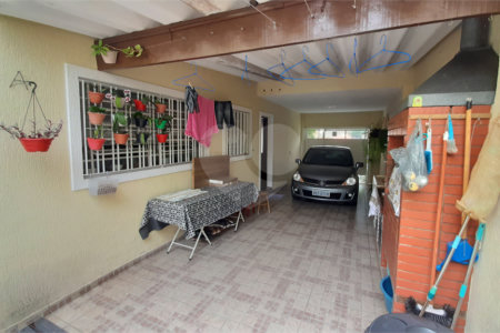 Sobrado à venda com 4 quartos, sendo 1 suíte, em Parada Inglesa, São Paulo, SP