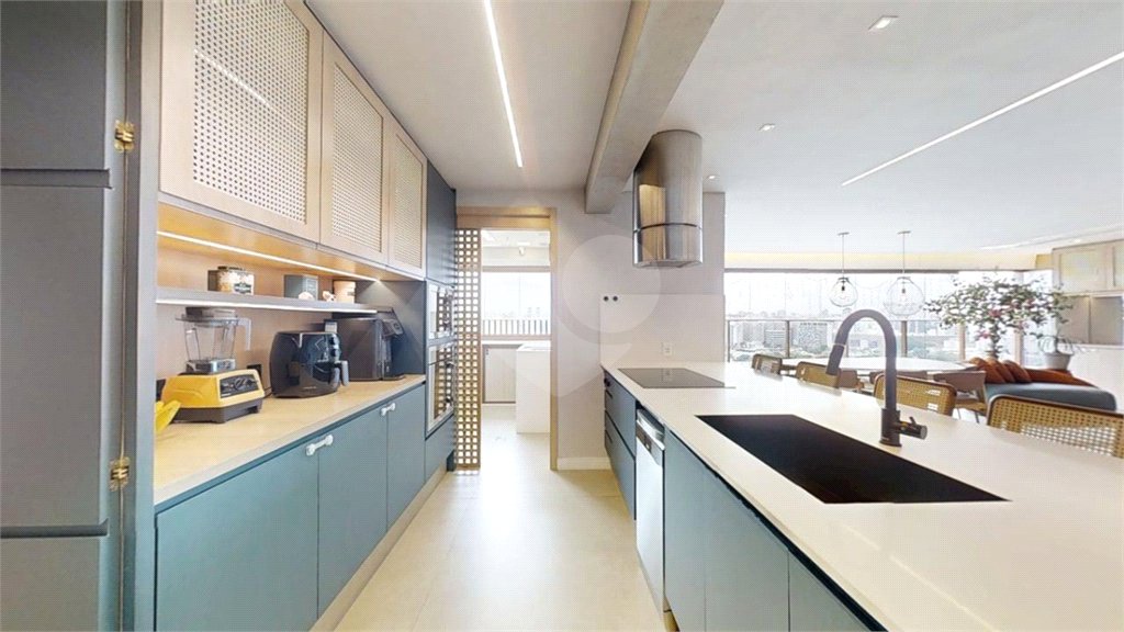 Apartamento à venda com 3 suítes em Brooklin, São Paulo, SP