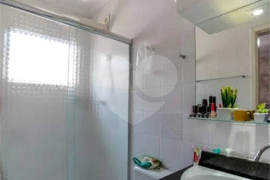 Casa à venda com 2 suítes no condomínio Lauro Korte, São Paulo - SP