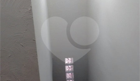 Sobrado à venda com 3 quartos em Vila Nova Cachoeirinha, São Paulo, SP