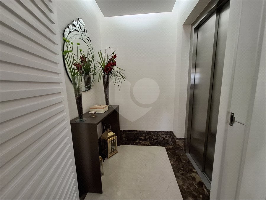 Apartamento à venda com 3 suítes em Santana, São Paulo, SP