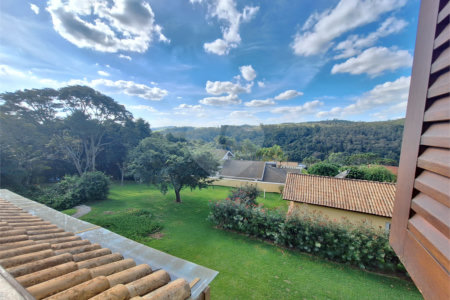 Casa à venda com 3 suítes no condomínio Chácaras do Lago, Vinhedo - SP