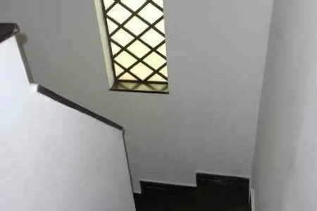 Casa à venda com 3 quartos, sendo 1 suíte, em Jardim Londrina, São Paulo, SP