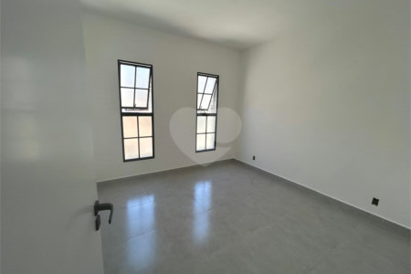 Casa de Vila à venda com 2 quartos em Jardim Europa, Sorocaba, SP