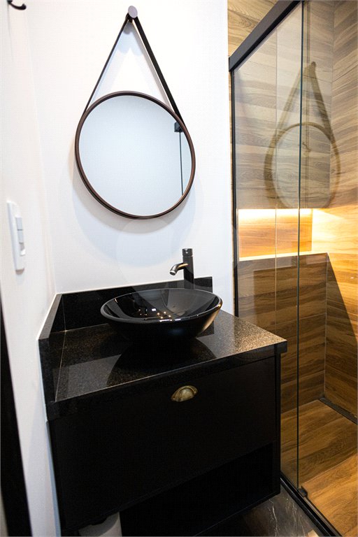 Apartamento à venda com 5 quartos, sendo 4 suítes,  em Parque Reboucas, São Paulo, SP