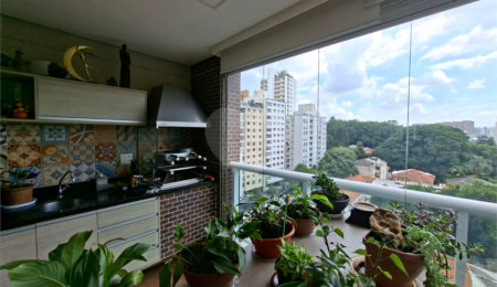 Apartamento à venda com 4 quartos, sendo 3 suítes, em Perdizes, São Paulo, SP