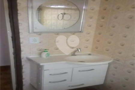 Casa à venda com 4 quartos em Jardim Nove de Julho, São Paulo, SP