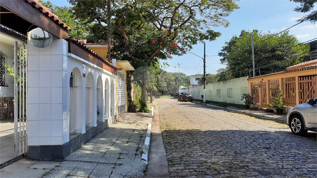 Casa Térrea à venda com 4 quartos, sendo 2 suítes, em Santo Amaro, São Paulo, SP