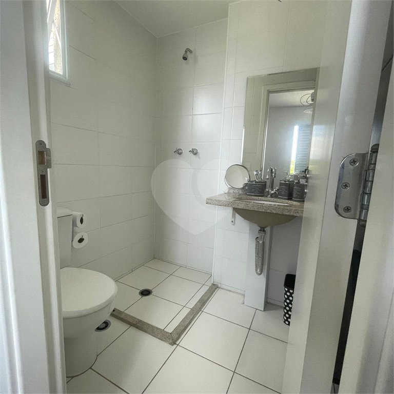 Apartamento à venda com 2 quartos em Parque Edu Chaves, São Paulo, SP