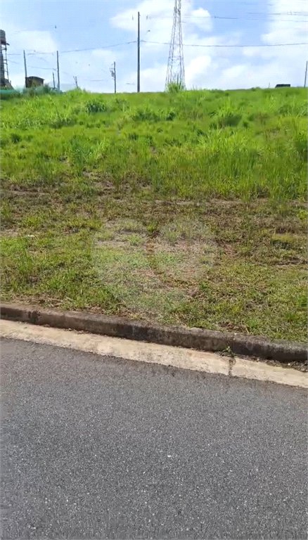 Terreno à venda no condomínio Paradise Garden, Mogi das Cruzes - SP