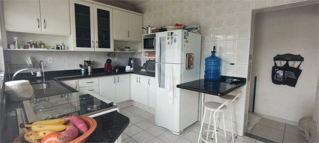 Casa à venda com 4 quartos, sendo 1 suíte, em Jardim Guadalajara, Sorocaba, SP