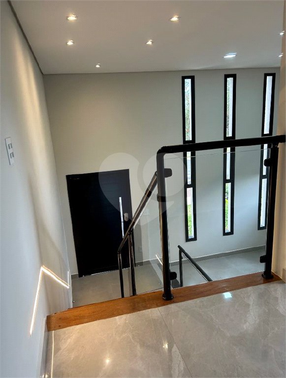 Casa à venda com 3 quartos, sendo 1 suíte, no condomínio Residencial Lagos D Icarai, Salto - SP