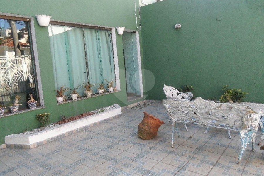 Sobrado à venda com 4 quartos, sendo 1 suíte, em Água Fria, São Paulo, SP