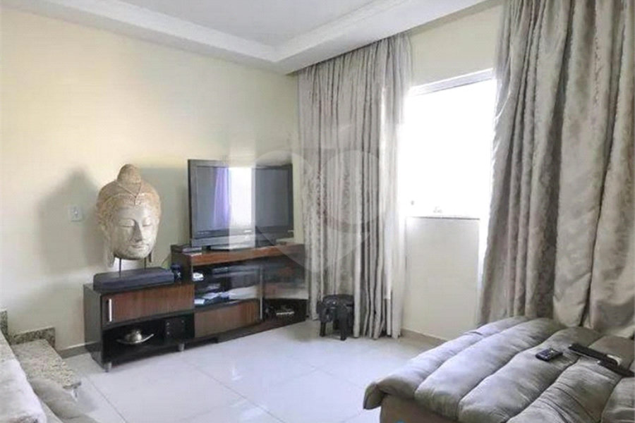 Casa à venda com 2 suítes no condomínio Cachoeira, São Paulo - SP