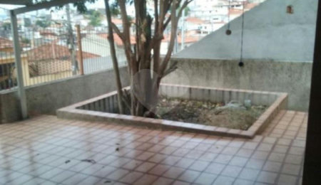 Sobrado à venda com 4 quartos, sendo 1 suíte,  em Santana, São Paulo, SP