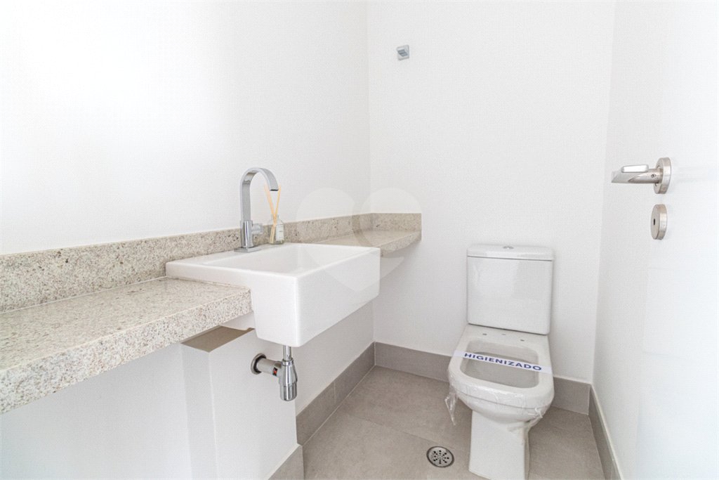 Apartamento à venda com 2 suítes em Jardim Morumbi, São Paulo, SP
