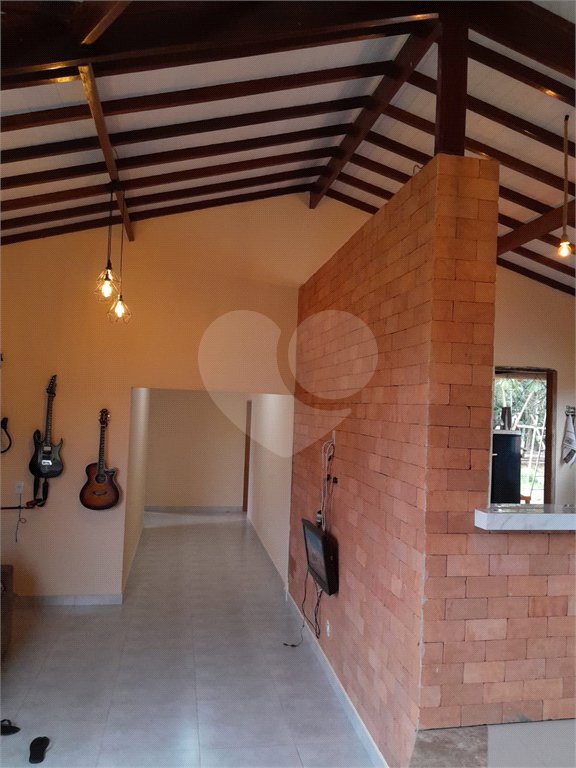Chácara à venda com 2 quartos, sendo 1 suíte,  no Centro, Gramadinho, SP