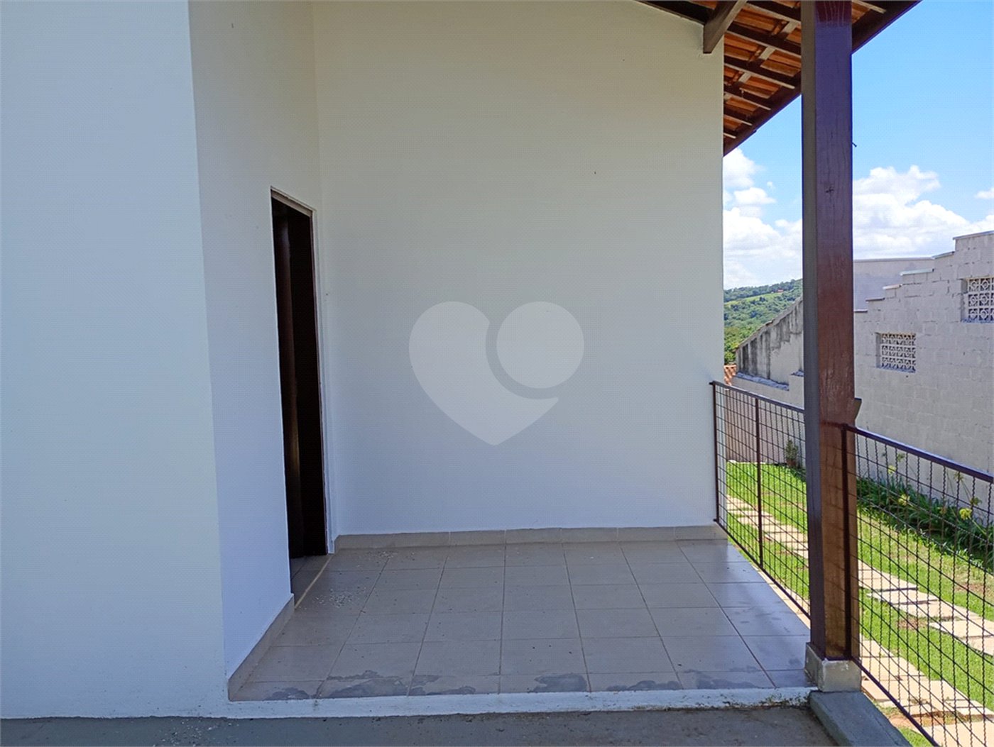 Casa Térrea à venda com 3 quartos em Guaxinduva, Atibaia, SP