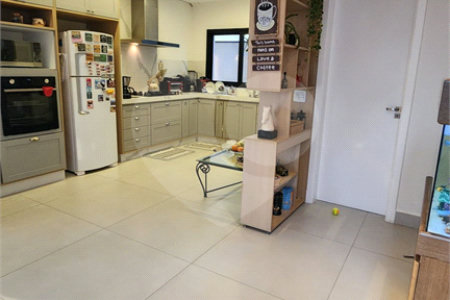 Casa à venda com 3 suítes no condomínio Portal do Horizonte, Bragança Paulista - SP