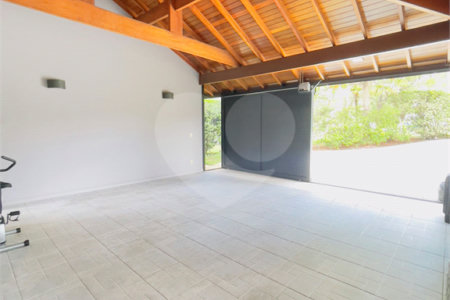 Casa à venda ou para alugar com 3 quartos, sendo 2 suítes, no condomínio Haras Paineiras, Salto - SP
