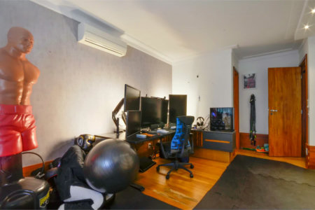 Casa à venda com 5 quartos, sendo 4 suítes, no condomínio Espaço Mobile - Real Parque, São Paulo - SP