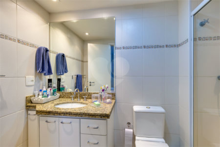 Apartamento à venda com 3 suítes em Alto da Boa Vista, São Paulo, SP