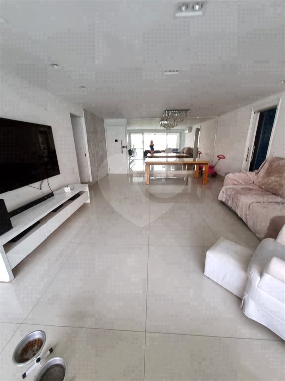 Apartamento à venda com 4 suítes em Mooca, São Paulo, SP