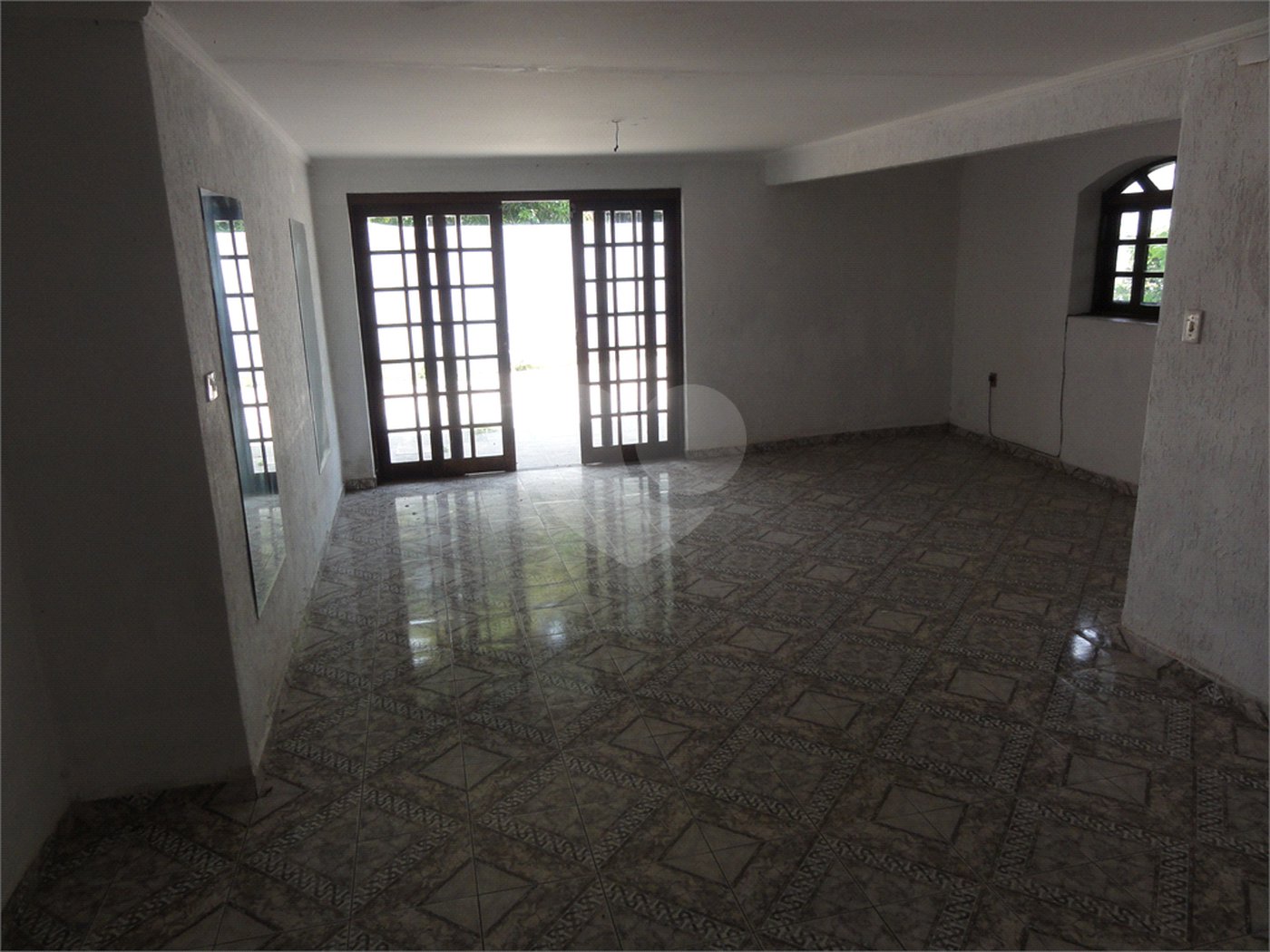 Casa Térrea à venda ou para alugar com 4 quartos em Jardim Floresta, São Paulo, SP