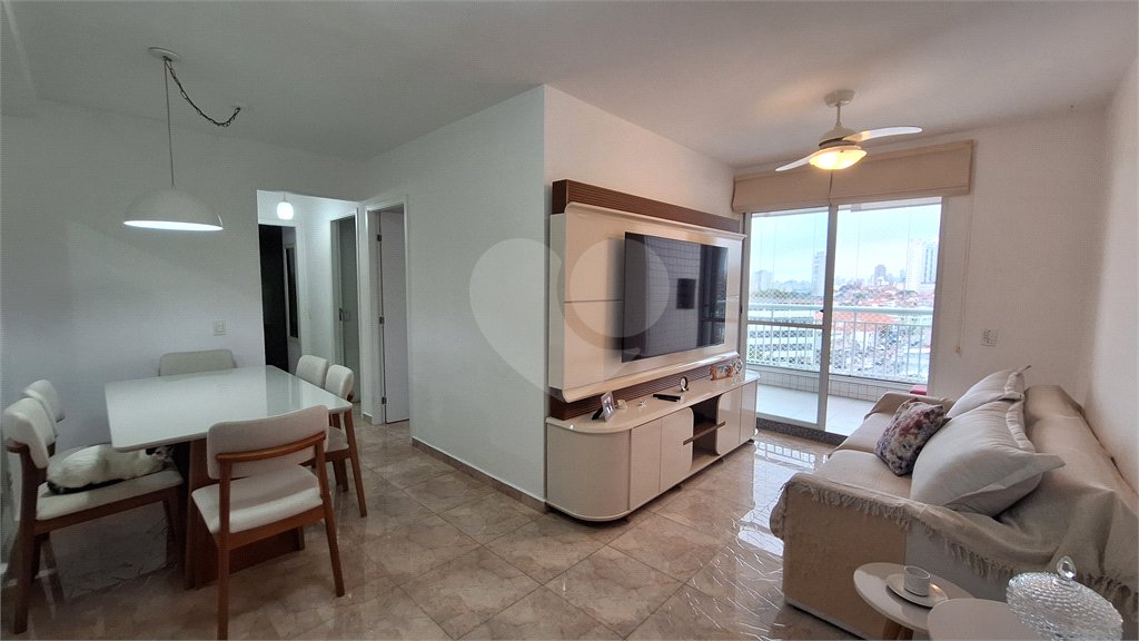 Apartamento à venda com 3 quartos, sendo 1 suíte, em Vila Paiva, São Paulo, SP
