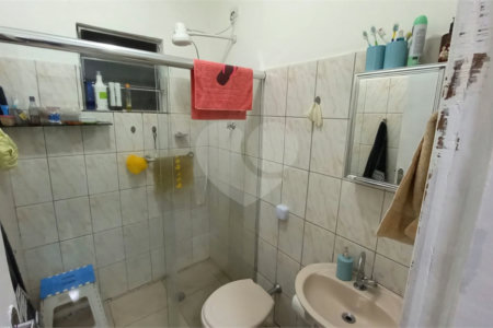 Casa à venda com 3 quartos em Jardim São Jorge, São Paulo, SP