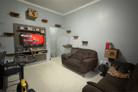 Casa à venda com 2 quartos, sendo 1 suíte,  em Jardim Residencial Nova Veneza, Indaiatuba, SP