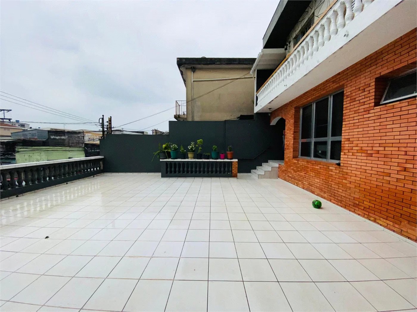 Sobrado à venda com 8 quartos em Jardim São Jorge (raposo Tavares), São Paulo, SP