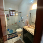 Casa em condomínio à venda com 4 quartos, sendo 1 suíte, em Baleia, São Pedro da Aldeia, RJ