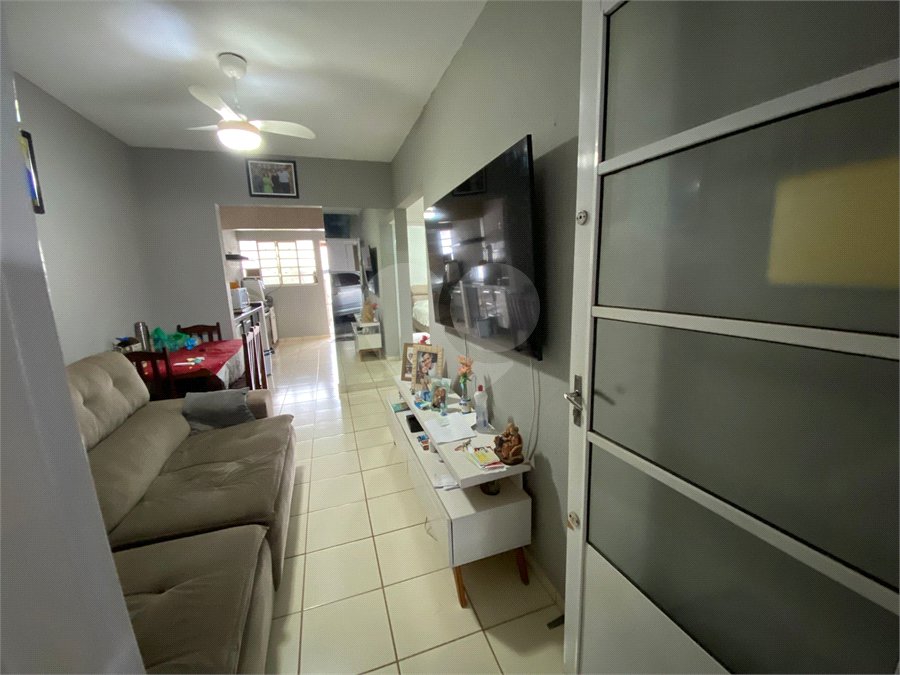 Casa à venda com 2 quartos em Jardim Cristo Redentor, Ribeirão Preto, SP