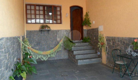 Sobrado à venda com 2 quartos em Tremembé, São Paulo, SP