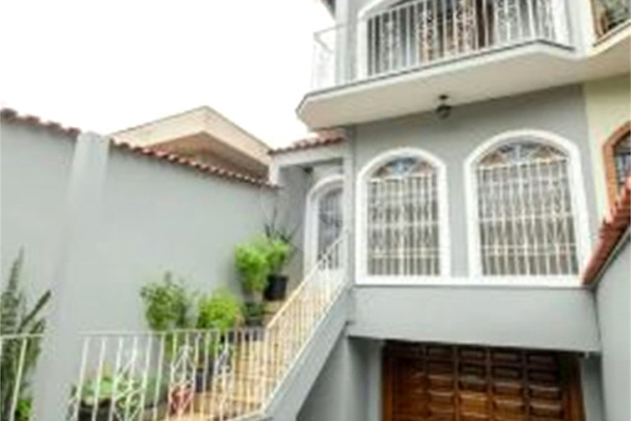 Sobrado à venda com 3 quartos, sendo 1 suíte,  em Tucuruvi, São Paulo, SP