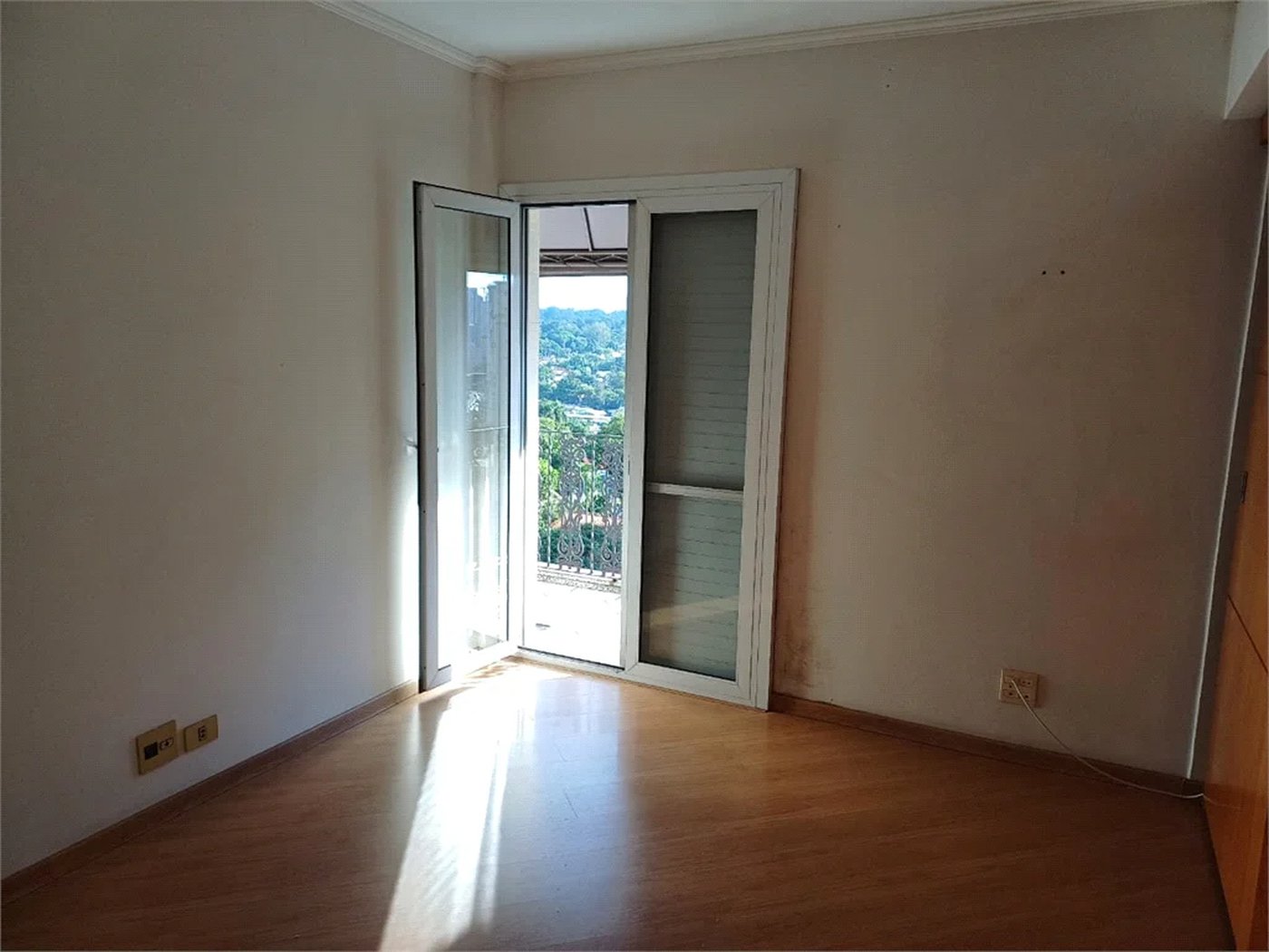 Apartamento à venda com 3 quartos, sendo 1 suíte,  em Brooklin Paulista, São Paulo, SP