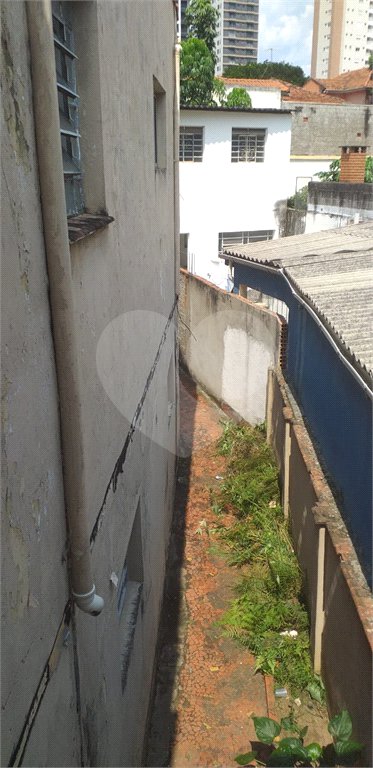 Sobrado à venda ou para alugar com 4 quartos em Água Branca, São Paulo, SP