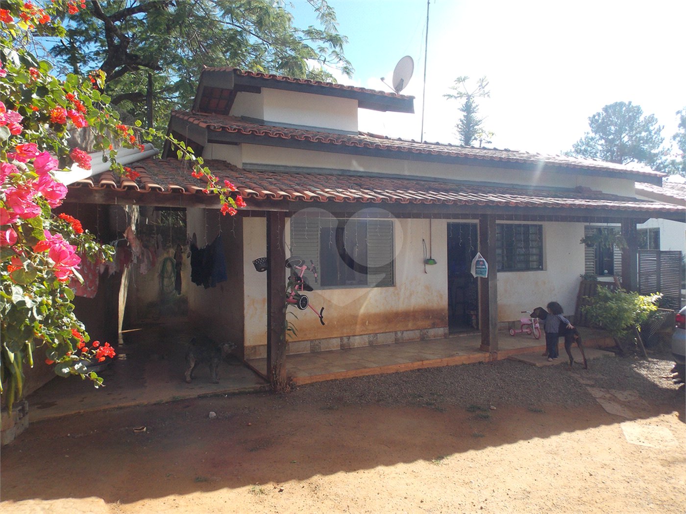 Casa à venda com 2 quartos, sendo 1 suíte, em Campos de Atibaia, Atibaia, SP
