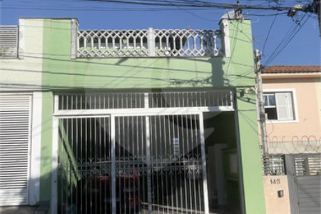 Sobrado à venda com 3 suítes em Jardim Ester Yolanda, São Paulo, SP