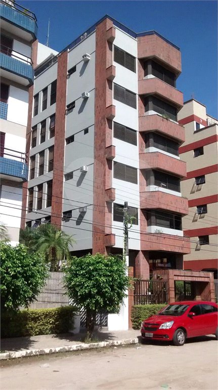 Apartamento à venda com 3 quartos, sendo 1 suíte, em Parque Enseada, Guarujá, SP