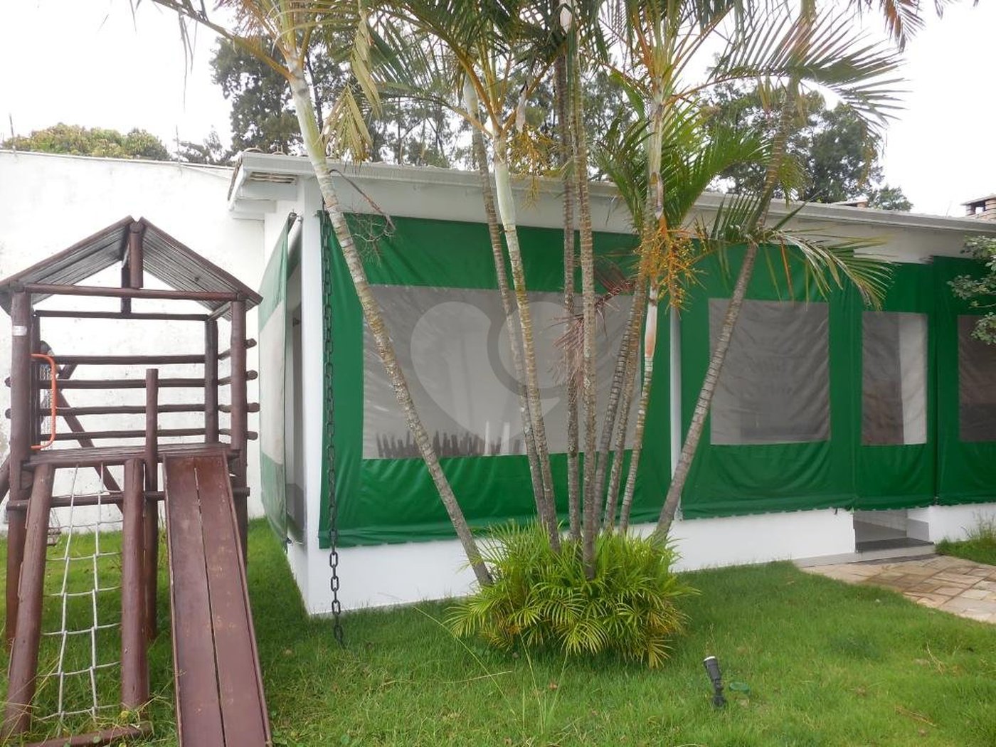 Cobertura à venda com 3 quartos, sendo 1 suíte, em Tremembé, São Paulo, SP