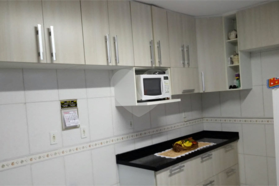 Sobrado à venda com 3 quartos, sendo 1 suíte, em Vila Nova Cachoeirinha, São Paulo, SP