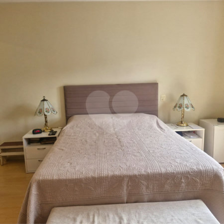 Casa à venda com 4 quartos, sendo 1 suíte, em Brooklin, São Paulo, SP