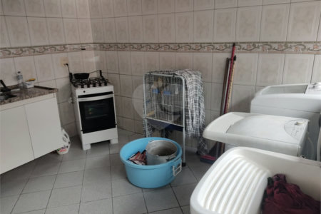 Sobrado à venda com 3 quartos em Vila Medeiros, São Paulo, SP
