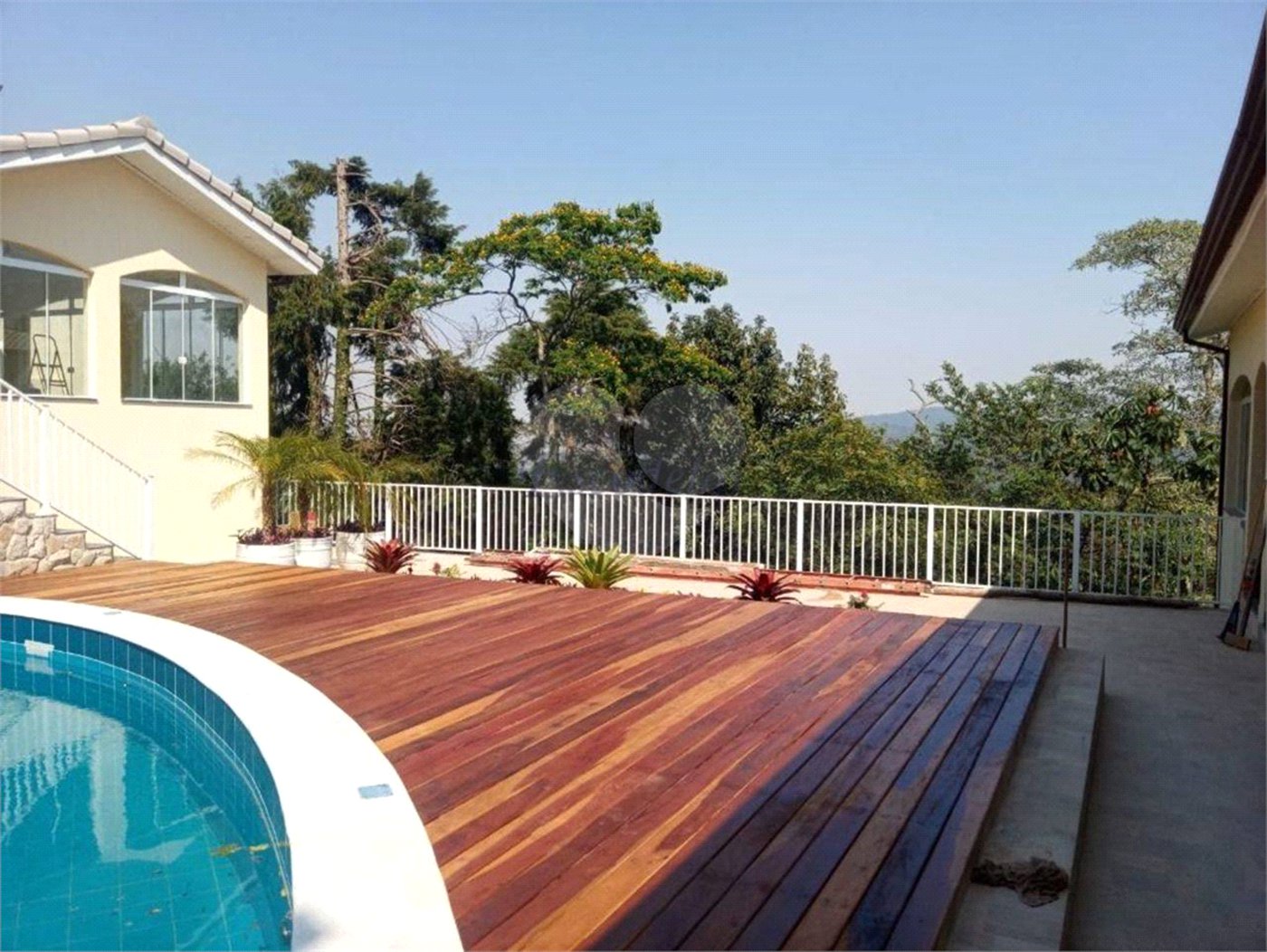 Casa à venda com 3 suítes no condomínio Alpes da Cantareira, Mairiporã - SP