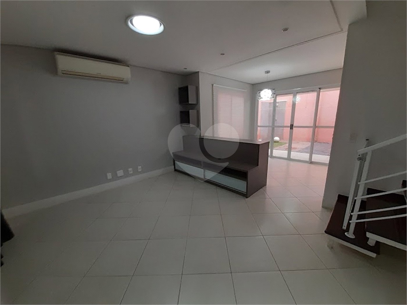 Casa à venda com 3 quartos, sendo 1 suíte, no condomínio Reserva Elton Ville., Sorocaba - SP