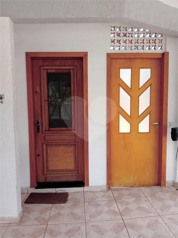 Sobrado à venda com 2 quartos em Tremembé, São Paulo, SP