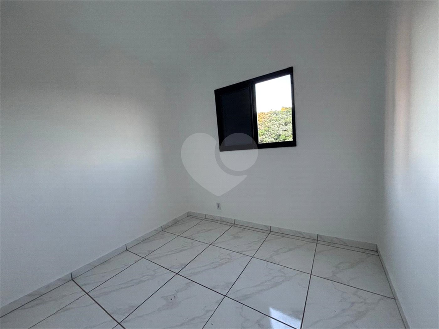 Apartamento à venda com 2 quartos em Jardim Gutierres, Sorocaba, SP