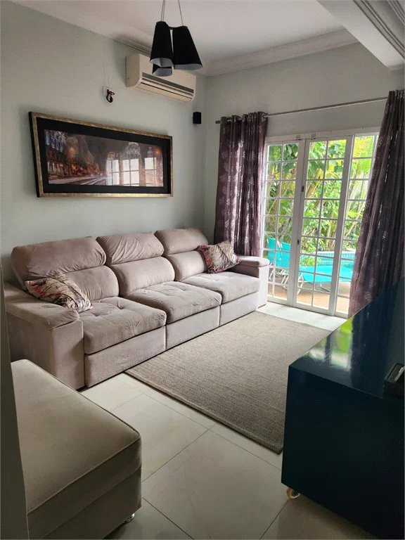 Casa à venda com 4 quartos, sendo 2 suítes, em Vila Romana, São Paulo, SP